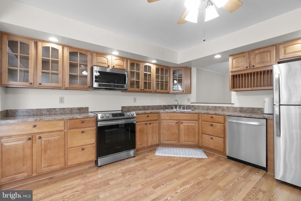 8710 Birkenhead Court - Photo 9