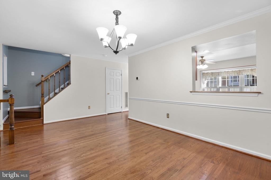 8710 Birkenhead Court - Photo 7