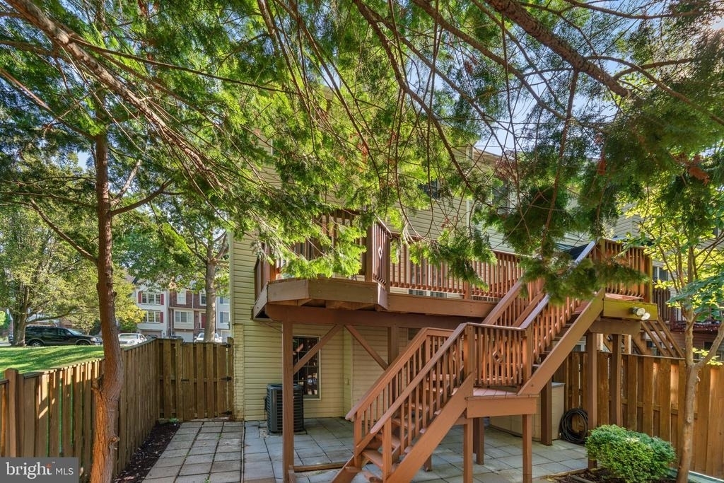 8710 Birkenhead Court - Photo 41