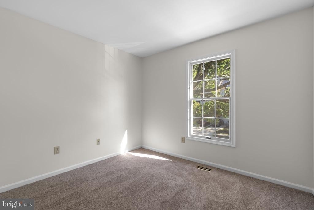 8710 Birkenhead Court - Photo 26