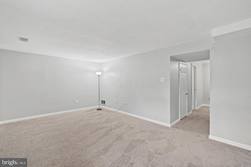 8604 John Ellicott Court - Photo 6
