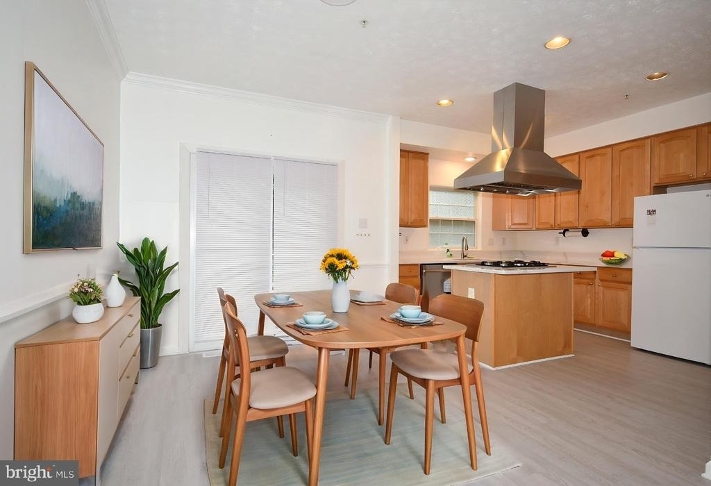 6617 Cambria Terrace - Photo 3