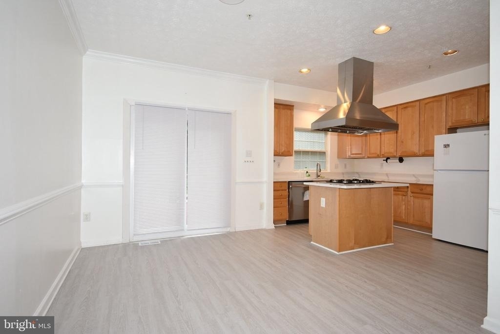 6617 Cambria Terrace - Photo 16