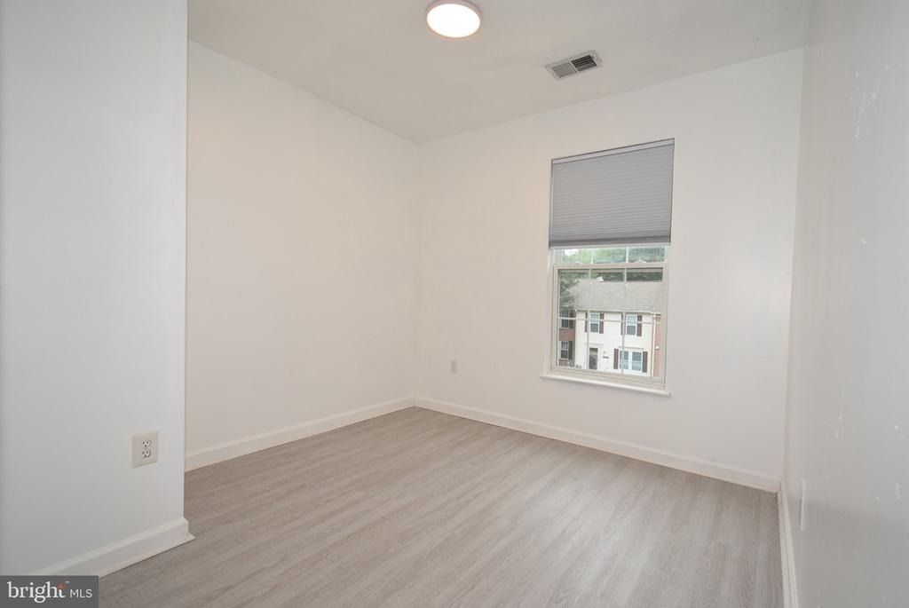 6617 Cambria Terrace - Photo 23