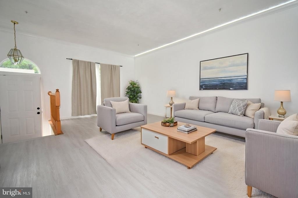 6617 Cambria Terrace - Photo 2
