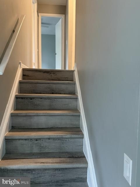 1038 Bannister Circle - Photo 7