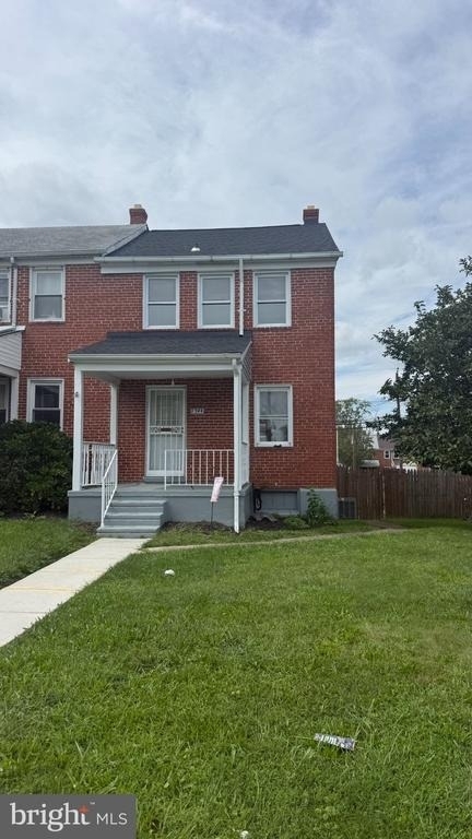 8344 Edgedale Road - Photo 0