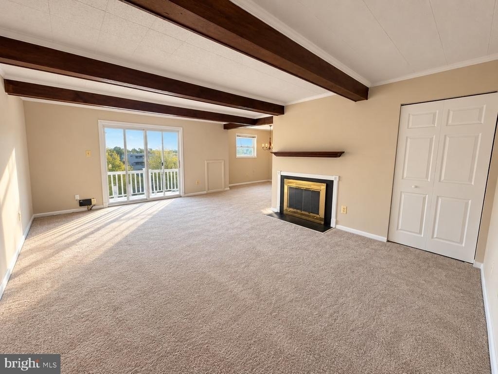 17 Warren Lodge Court - Photo 2