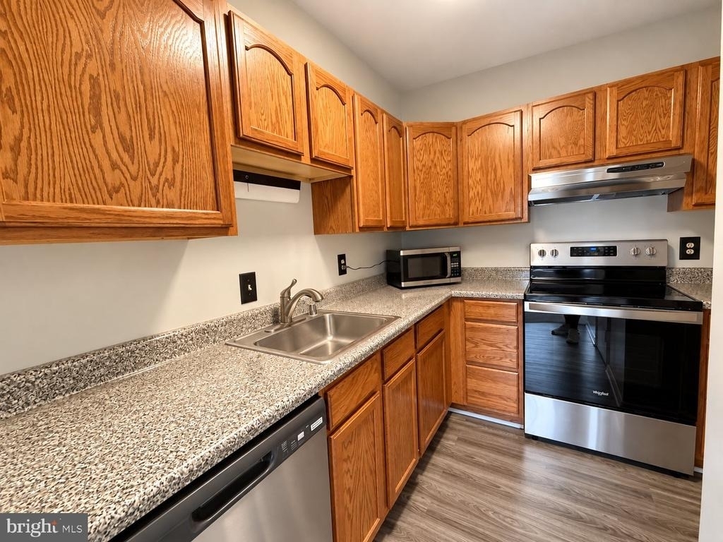 17 Warren Lodge Court - Photo 5