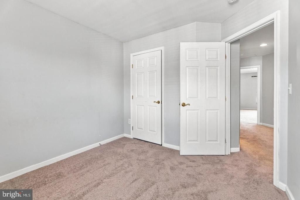 5044 Cameo Terrace - Photo 28