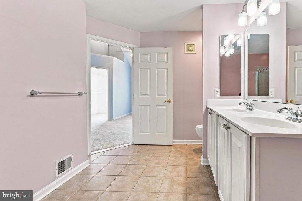 5044 Cameo Terrace - Photo 19