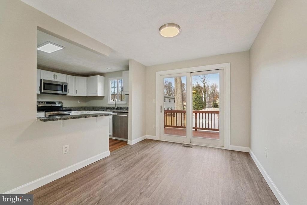 308 Raussell Place - Photo 6