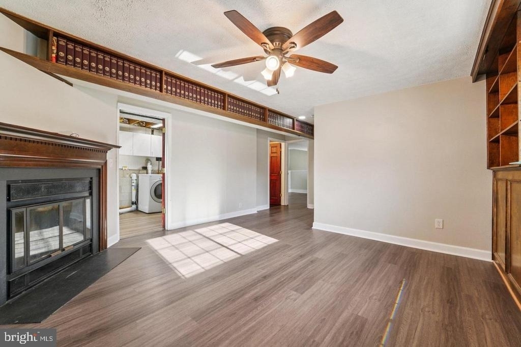 308 Raussell Place - Photo 16