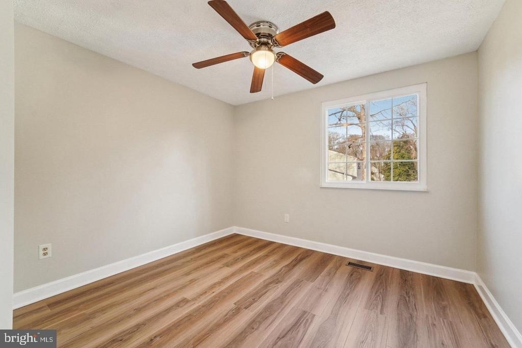 308 Raussell Place - Photo 13