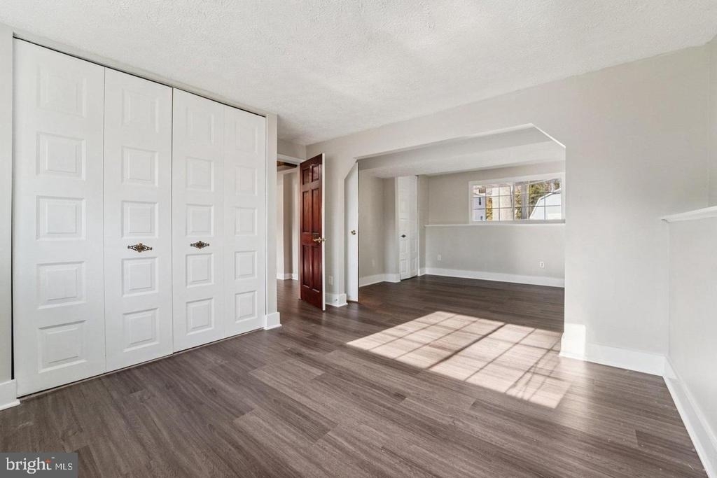 308 Raussell Place - Photo 19