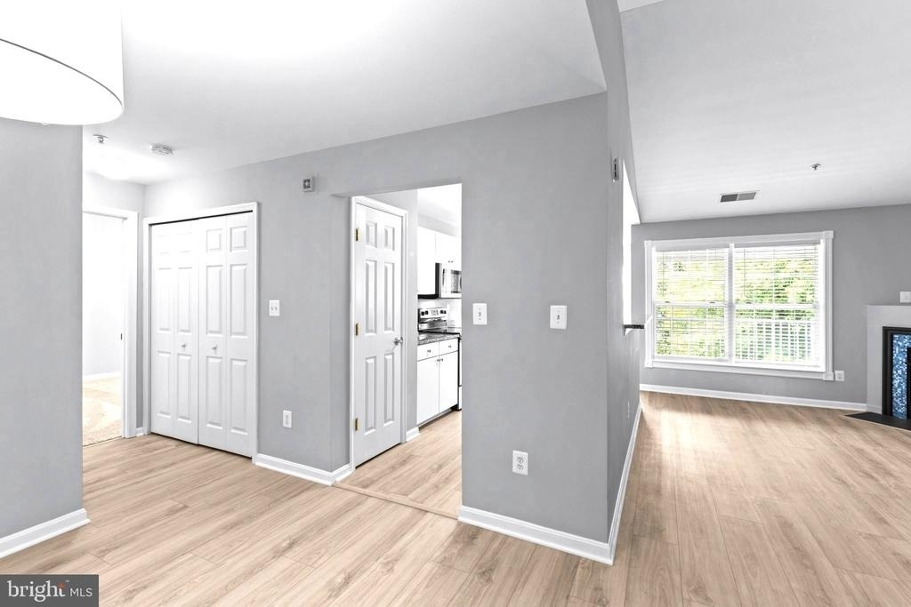 501 Mathias Hammond Way - Photo 12