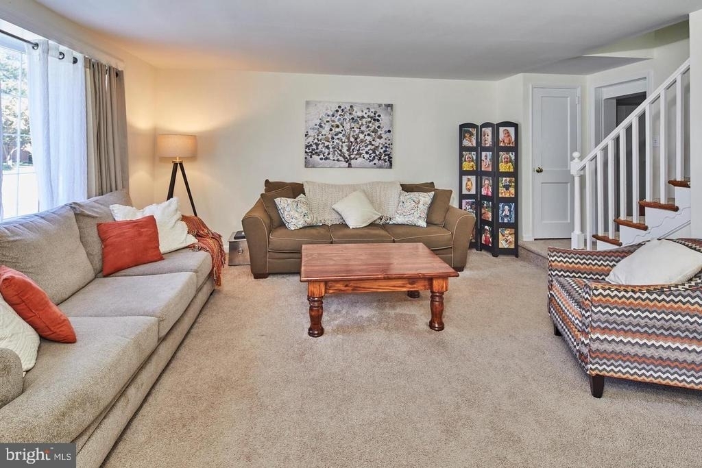 214 Potomac Road - Photo 5