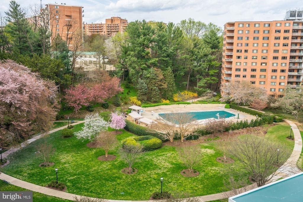 4201 Cathedral Avenue Nw - Photo 22