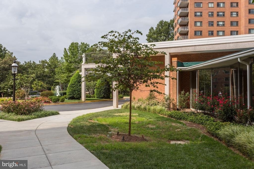 4201 Cathedral Avenue Nw - Photo 20