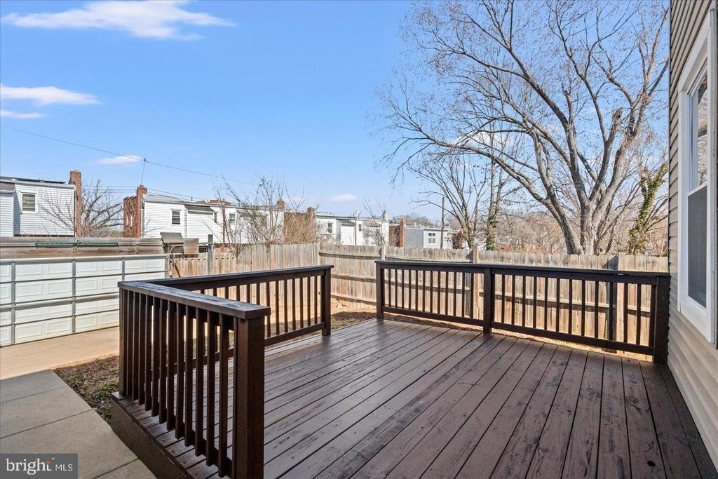 5342 Ames Street Ne - Photo 14