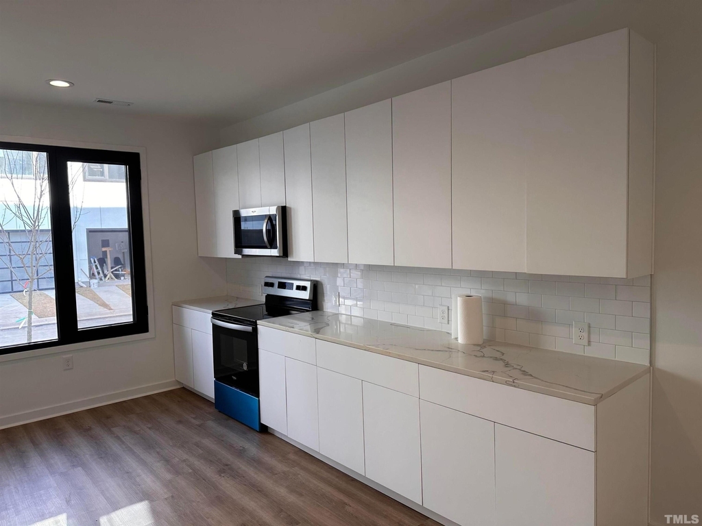 1112 Nova Street - Photo 9