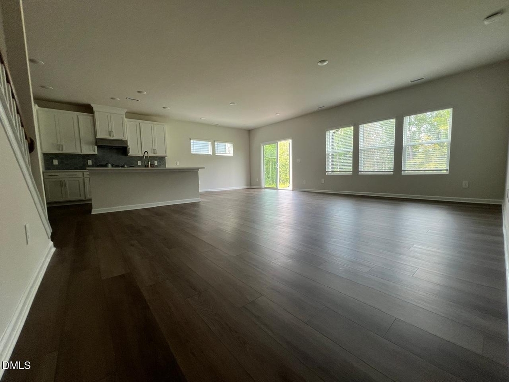 580 Bridger Drive - Photo 4