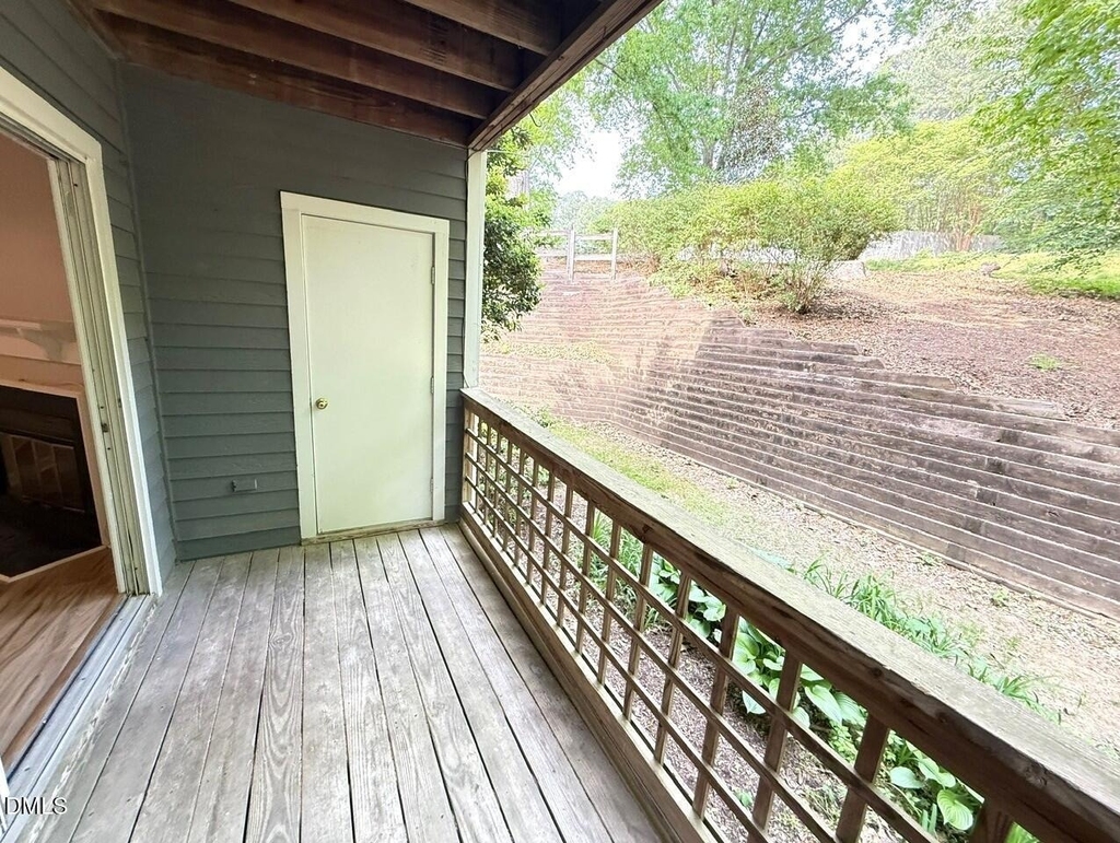 4120 Sedgewood Drive - Photo 11