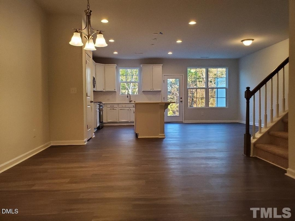 515 Catalina Grande Drive - Photo 2