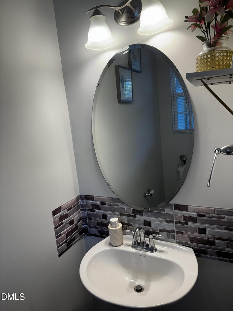 515 Catalina Grande Drive - Photo 3