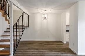 6910 Hart Ln - Photo 1