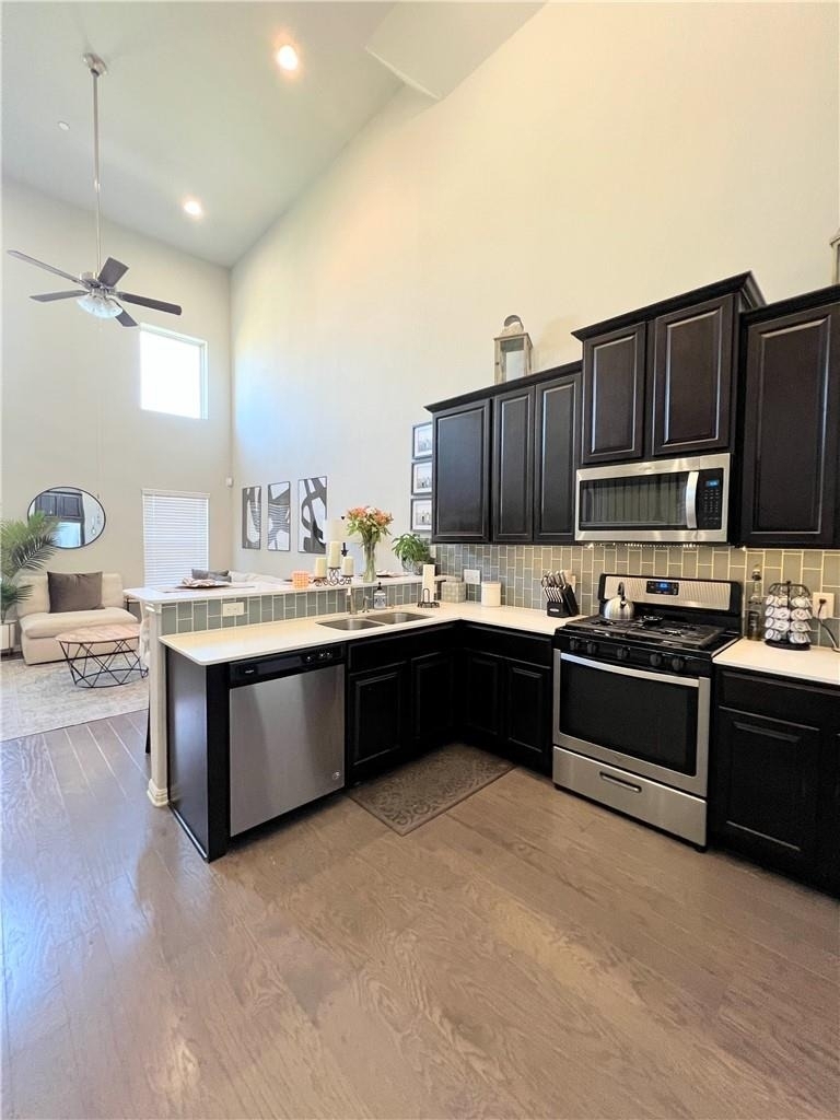 2214 S Lakeline Blvd - Photo 19