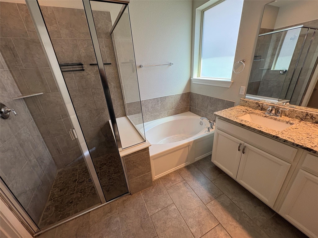 9907 Quercia Dr - Photo 6