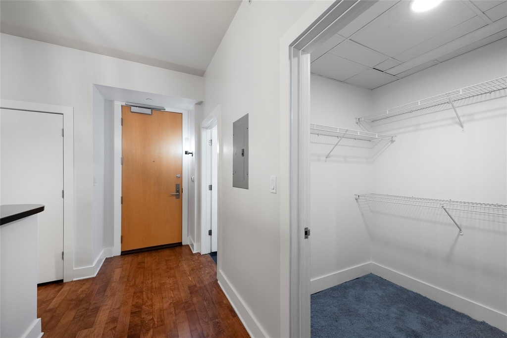 603 Davis St - Photo 10