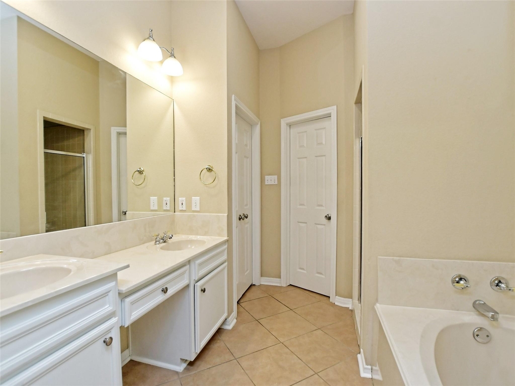 13220 Villa Park Dr - Photo 19