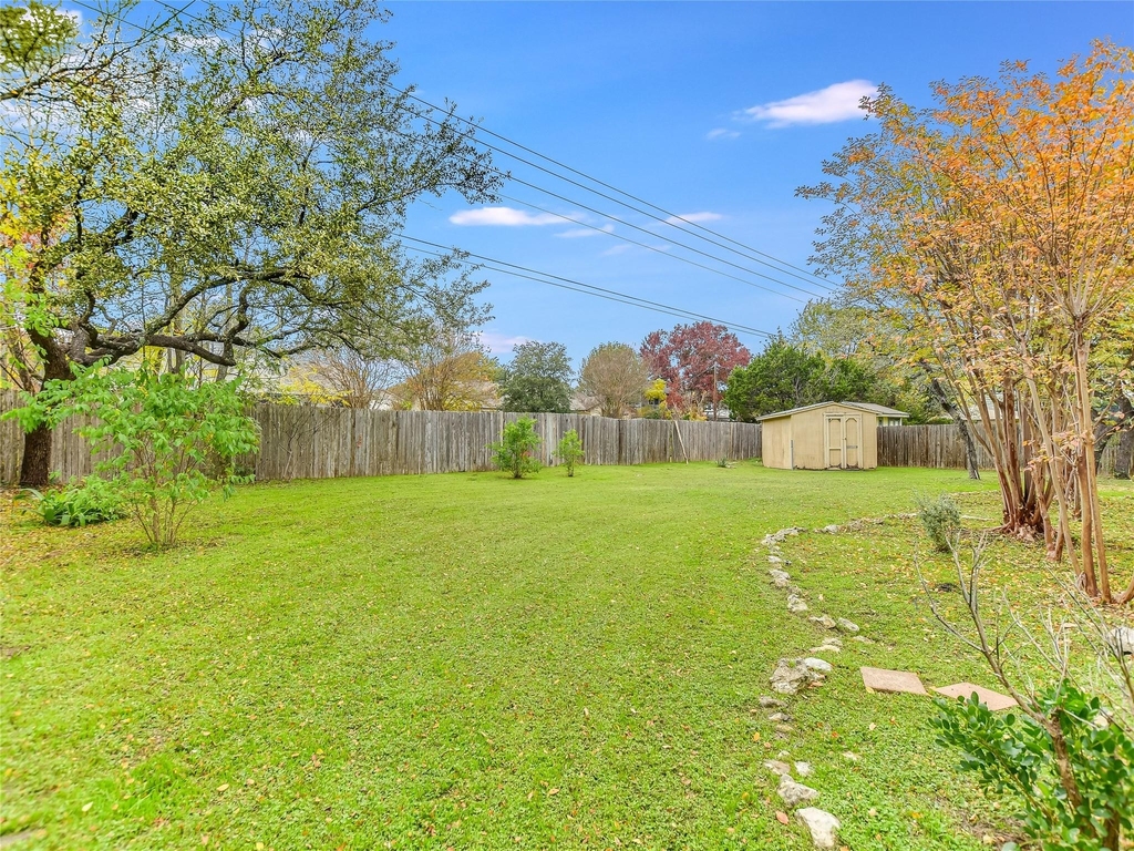 13220 Villa Park Dr - Photo 3