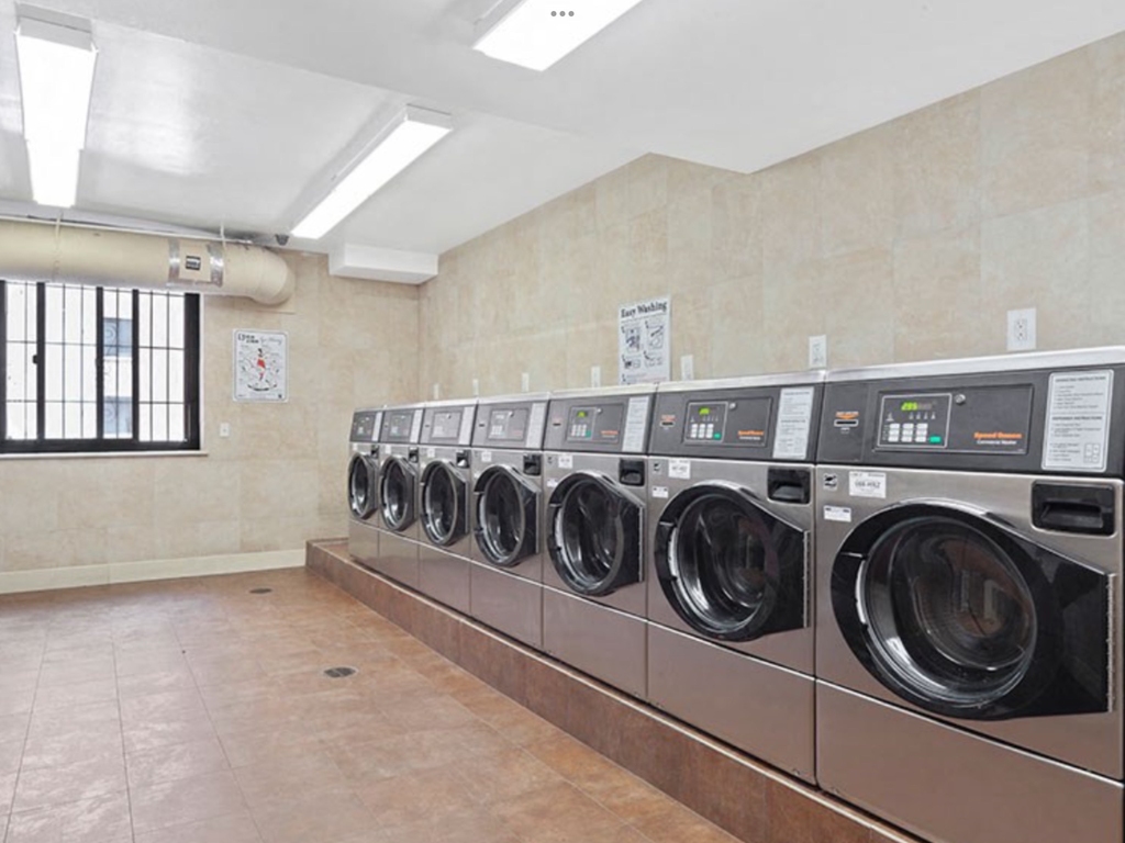 124 East 24th Street - Photo 6