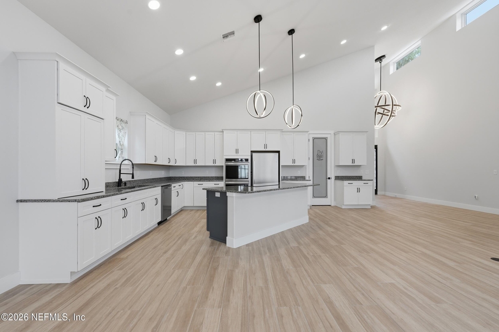 22826 Ne 69th Avenue - Photo 13