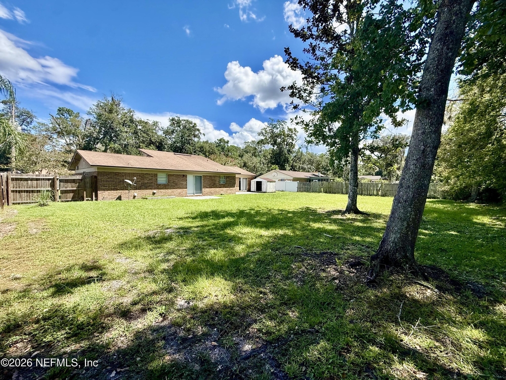 12744 Burning Tree Lane W - Photo 24