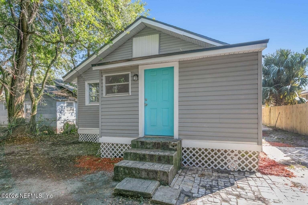 1711 E 27th Street - Photo 13