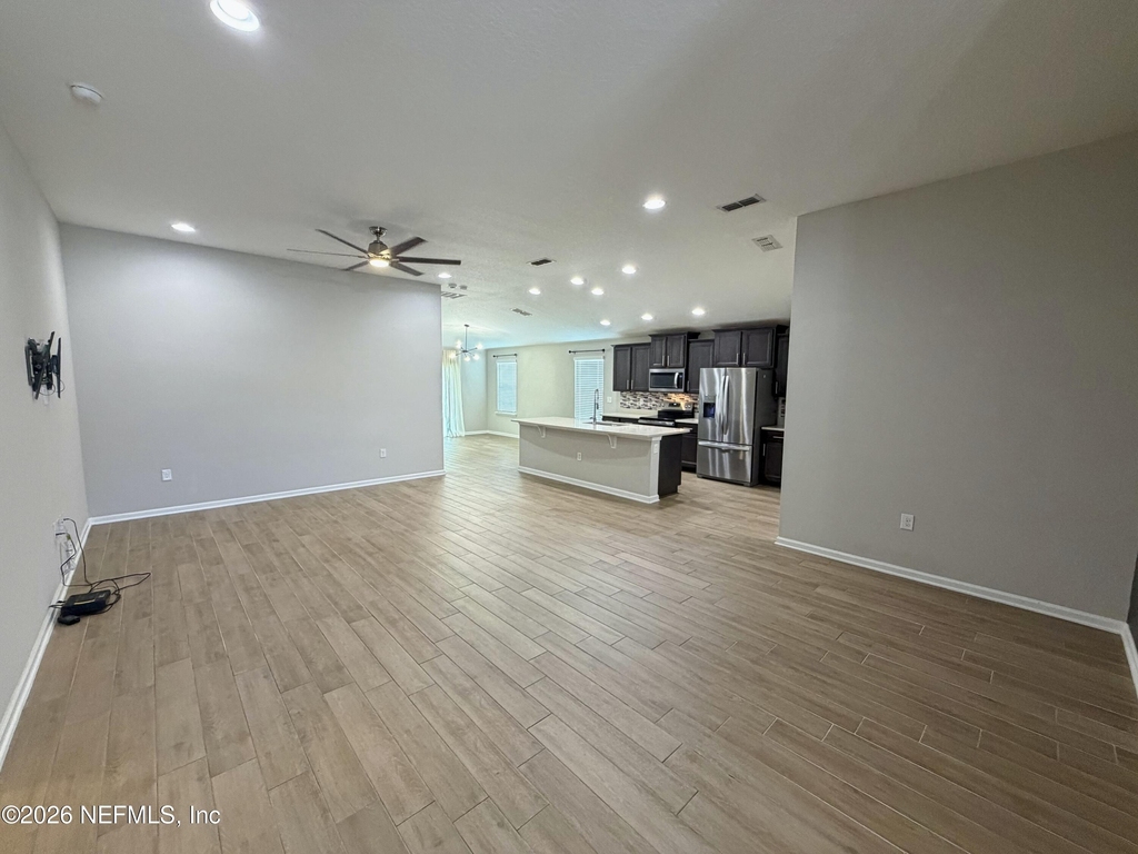 7743 Island Fox Road - Photo 4