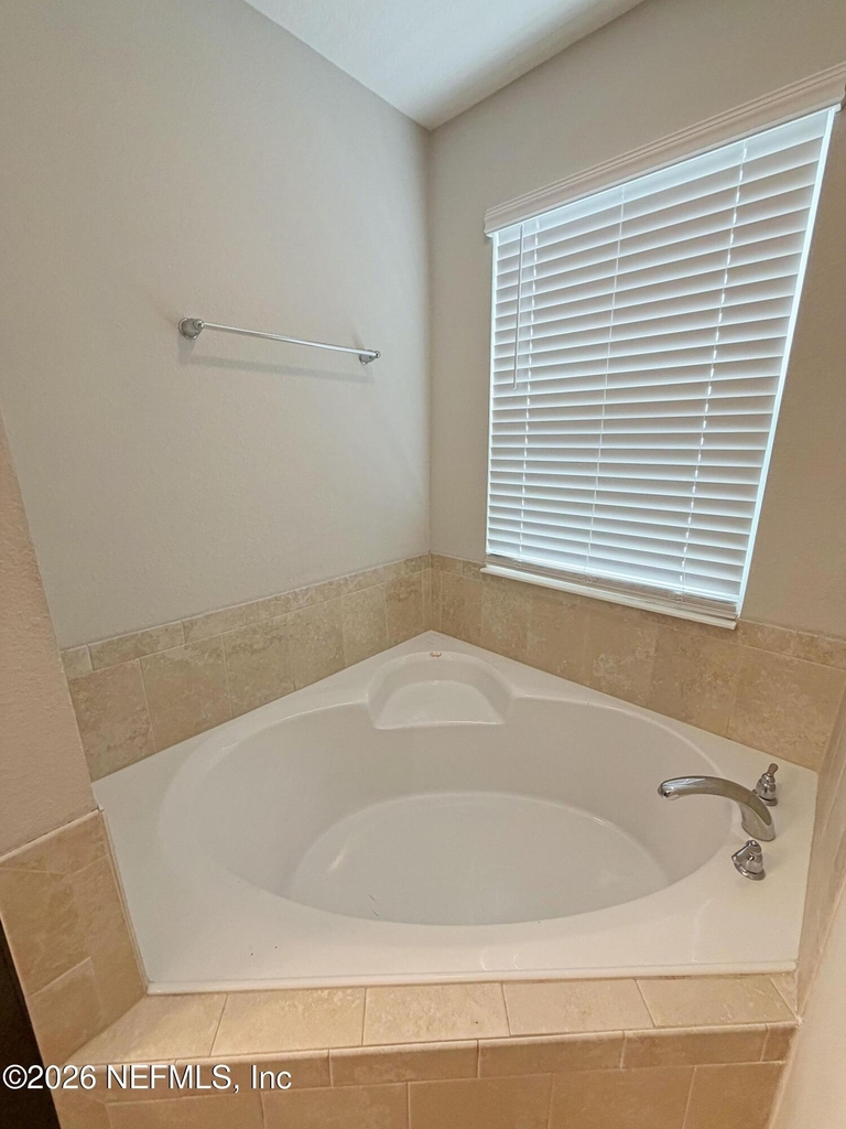 7743 Island Fox Road - Photo 10