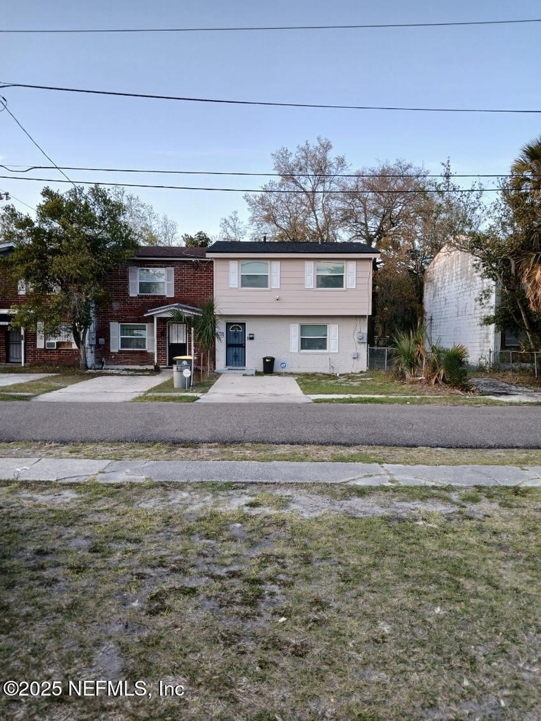 1113 Phelps Street - Photo 17