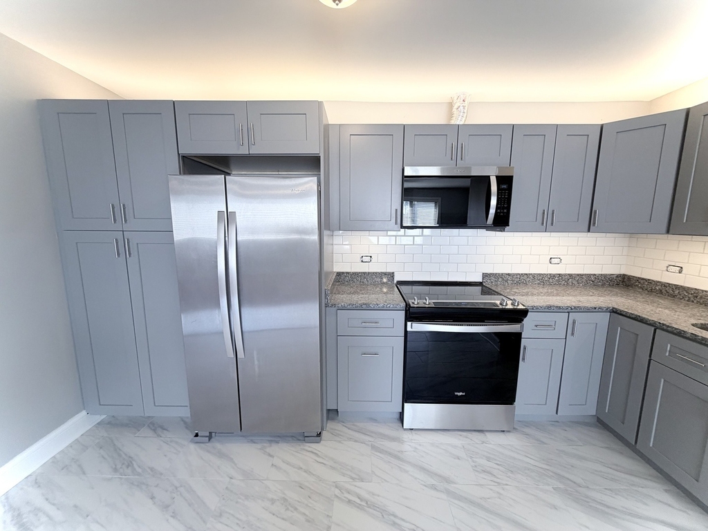 2069 N 18th Avenue - Photo 7