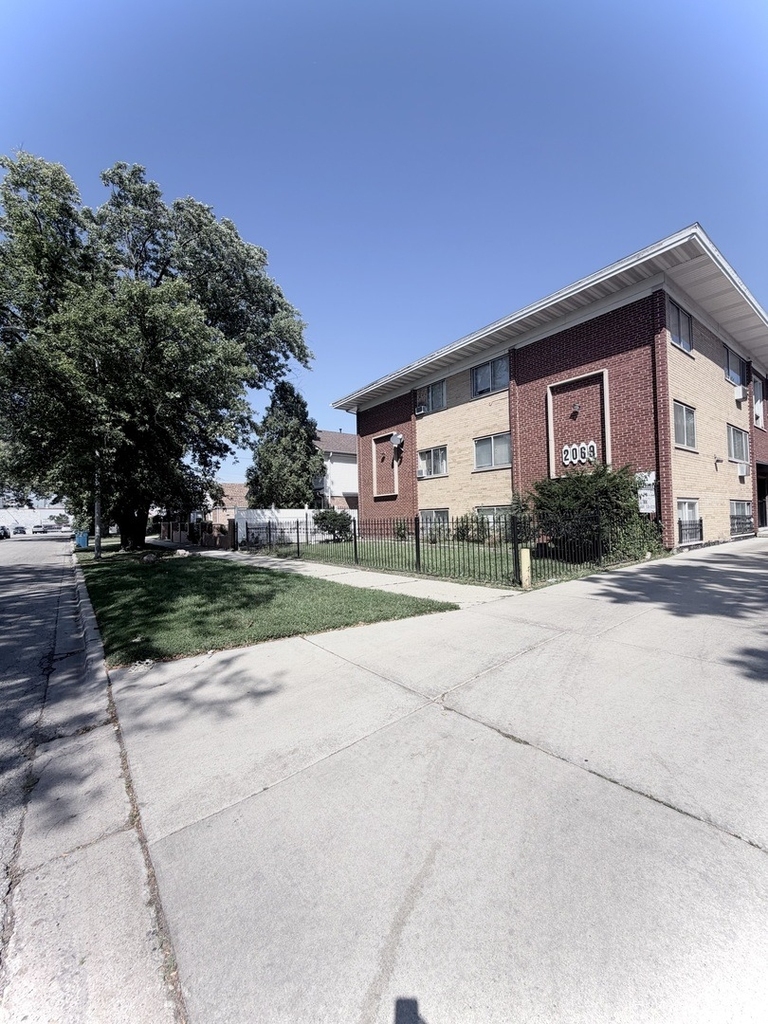 2069 N 18th Avenue - Photo 1
