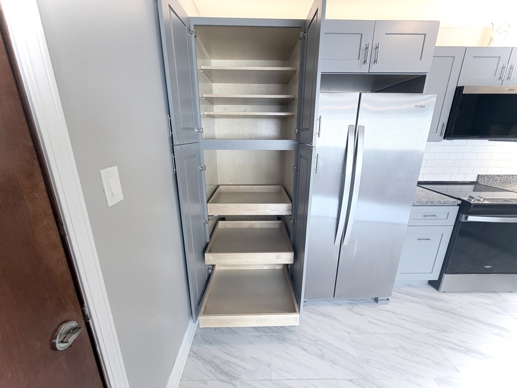 2069 N 18th Avenue - Photo 5