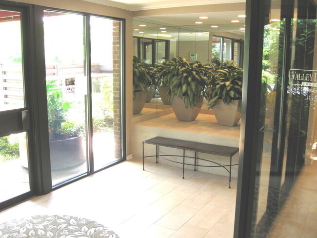 2020 Chestnut Avenue - Photo 1