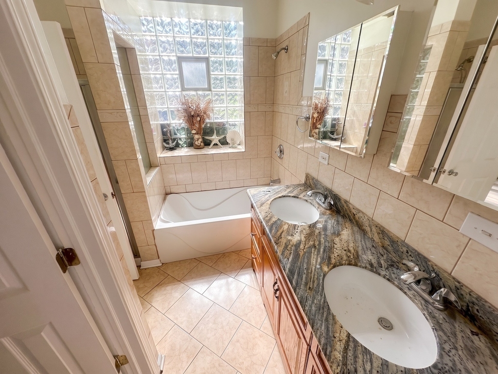 5138 S Kenwood Street - Photo 14