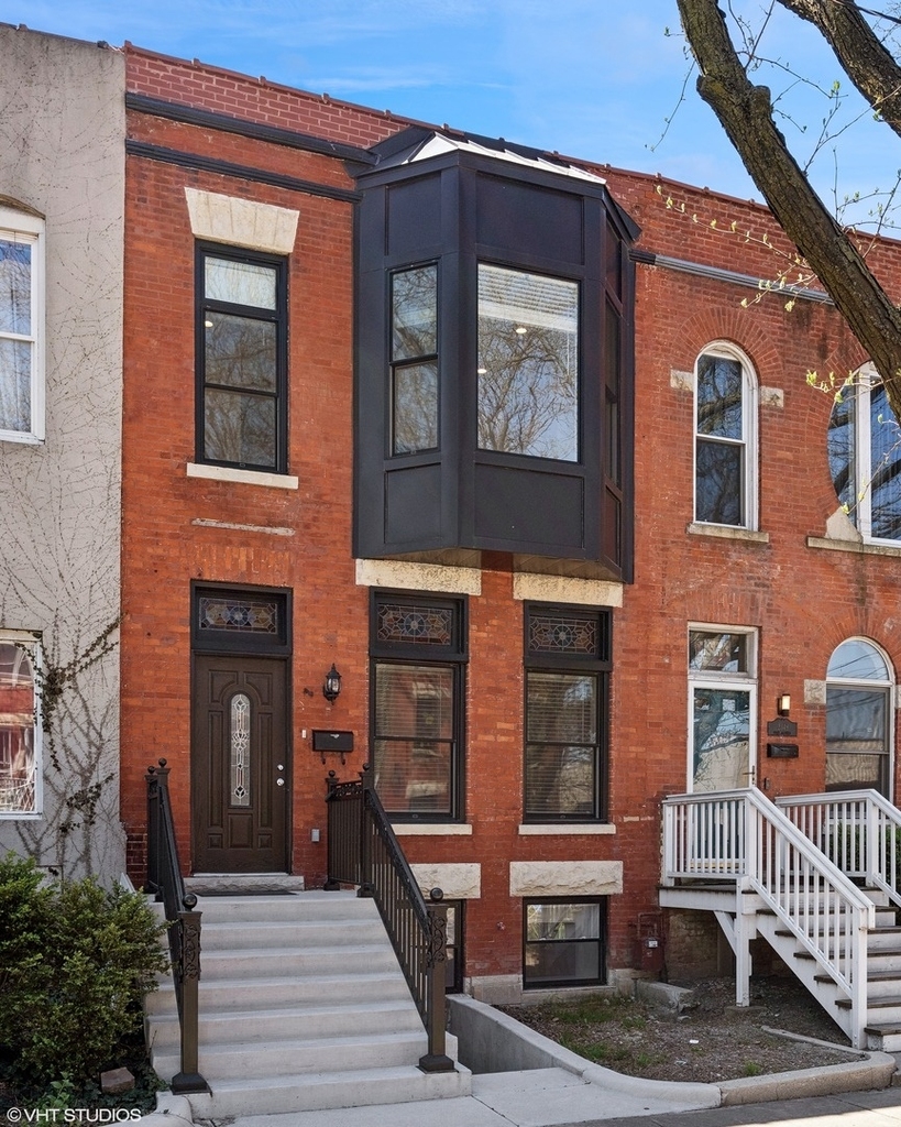 2347 W Altgeld Street - Photo 0