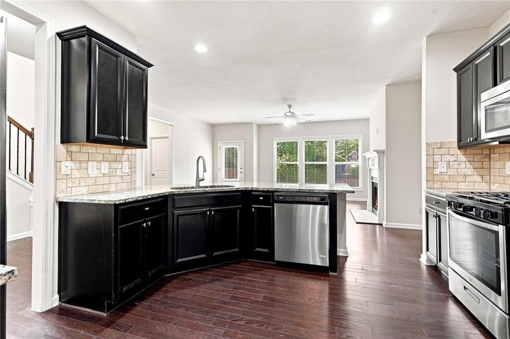 4615 Woodbine Way - Photo 6