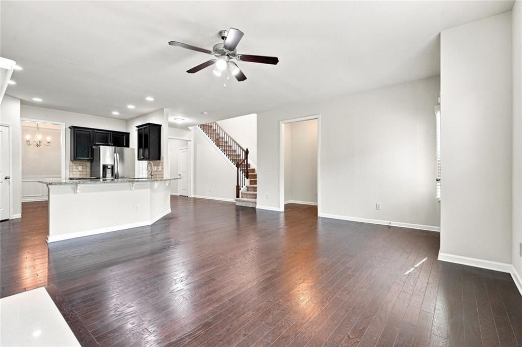 4615 Woodbine Way - Photo 4